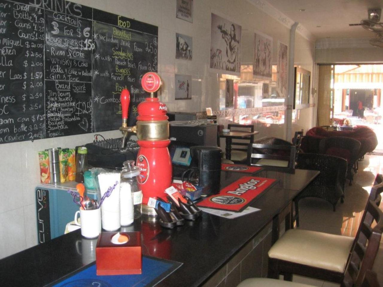 Riverside Backpackers Phnom Penh Rom bilde